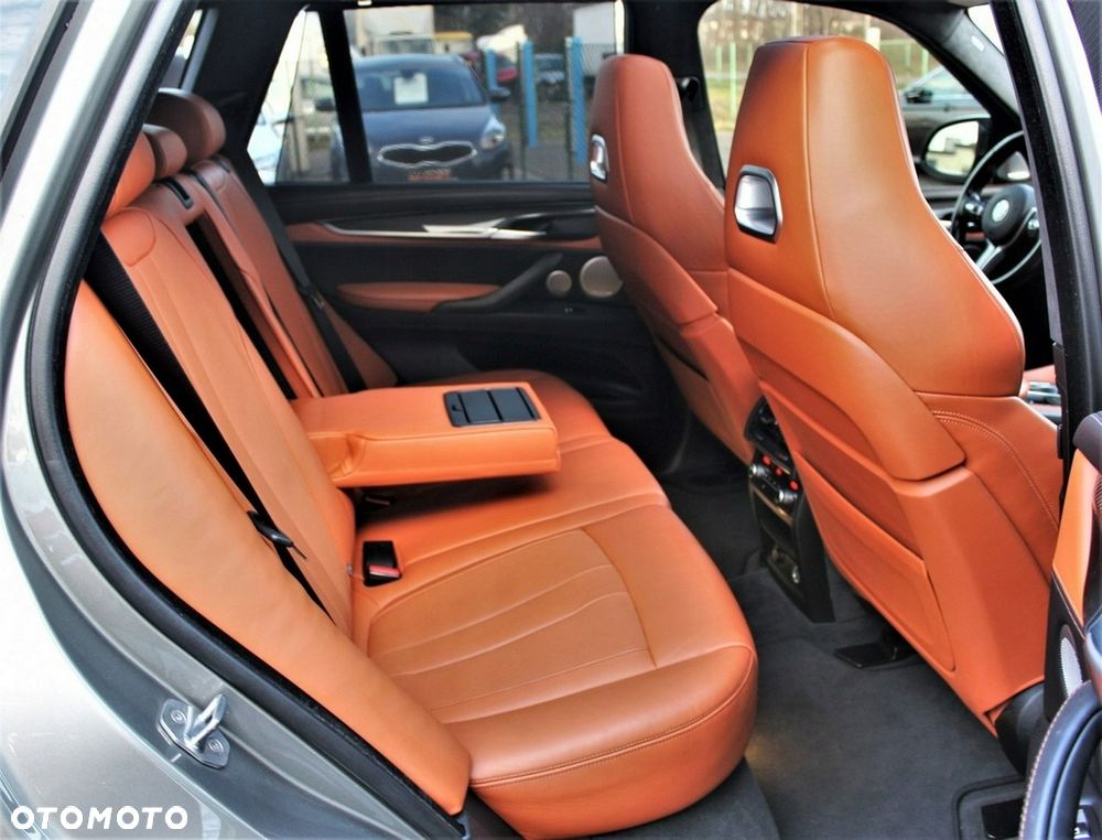 BMW X5 M Standard - 24