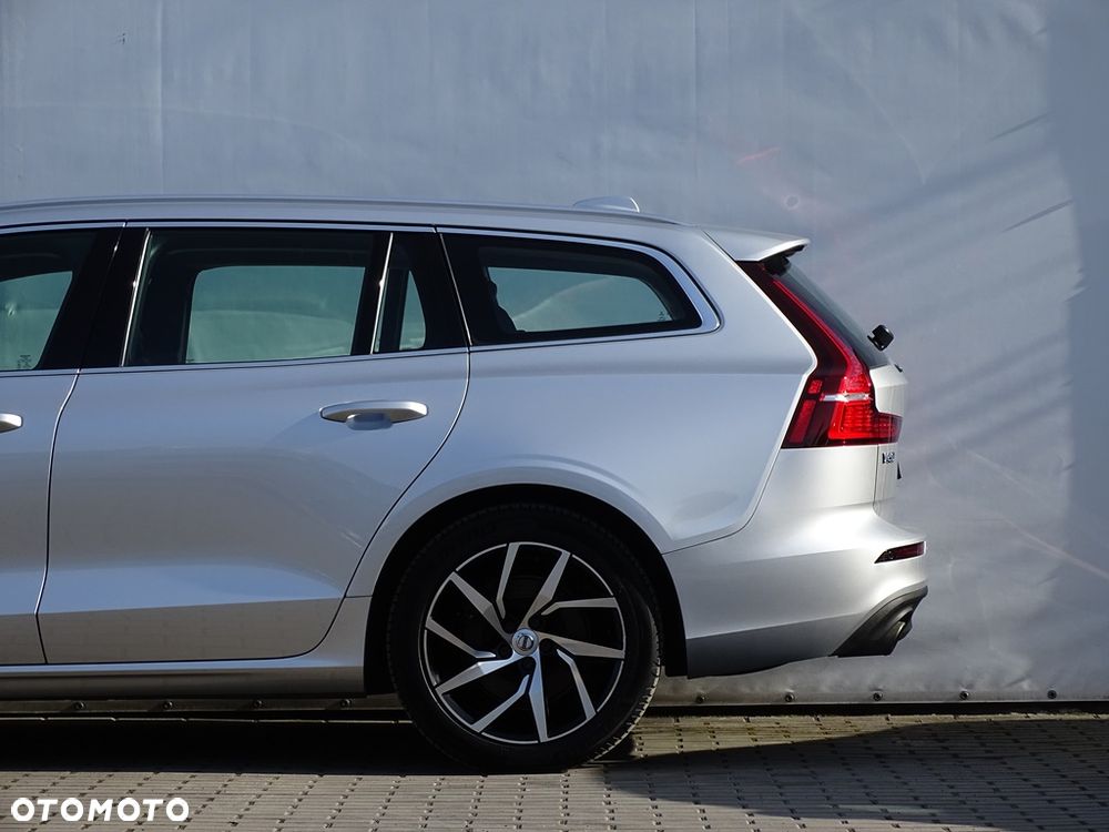 Volvo V60 T4 Geartronic Momentum - 9