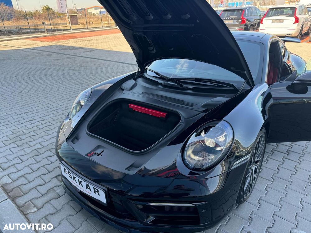 Porsche 911 Carrera 4S PDK - 28