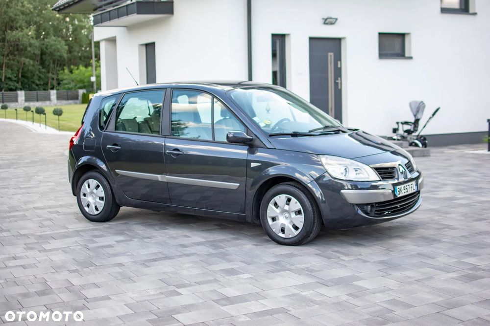 Renault Scenic - 9