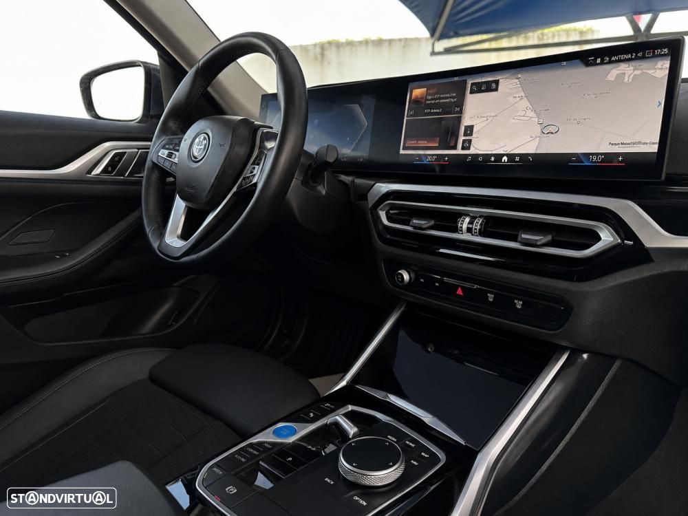 BMW i4 eDrive35 - 42