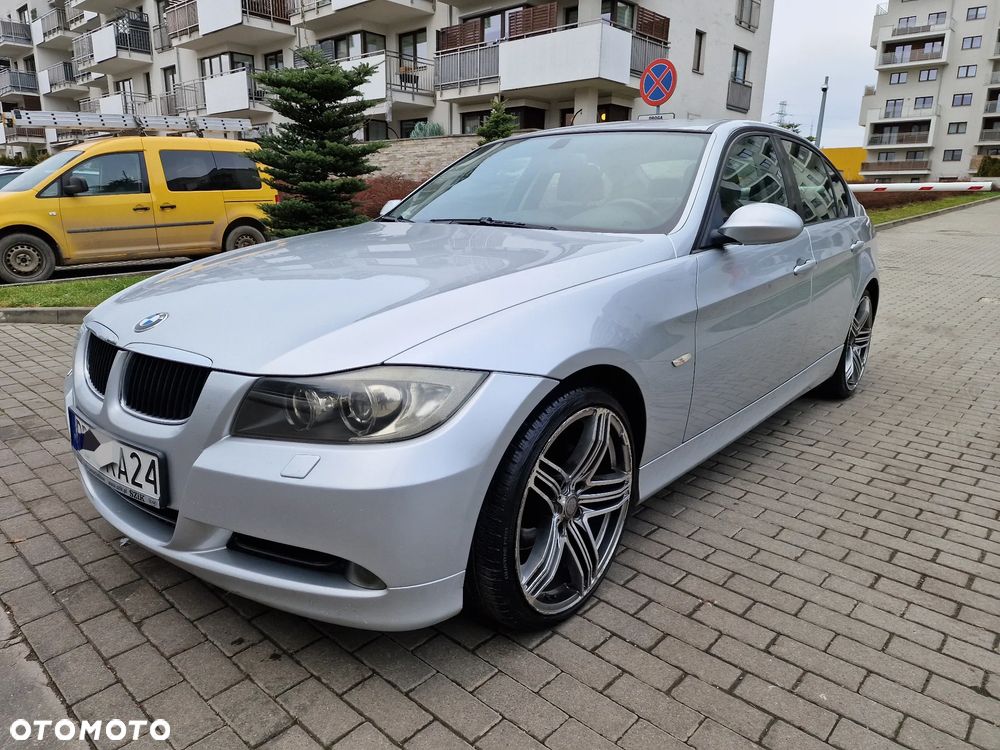 BMW Seria 3 - 1