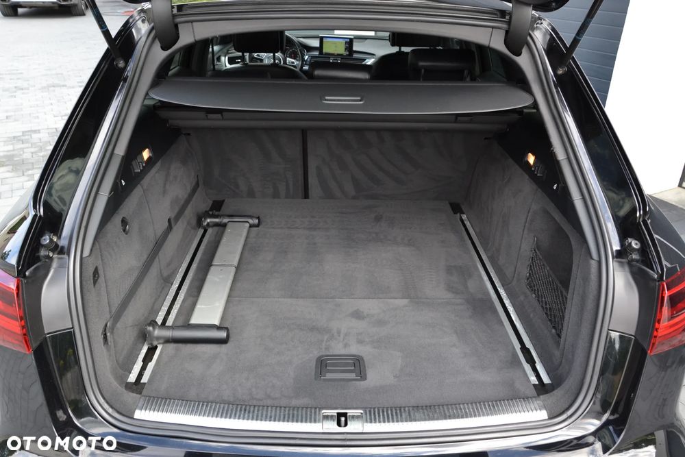 Audi A6 Avant - 27