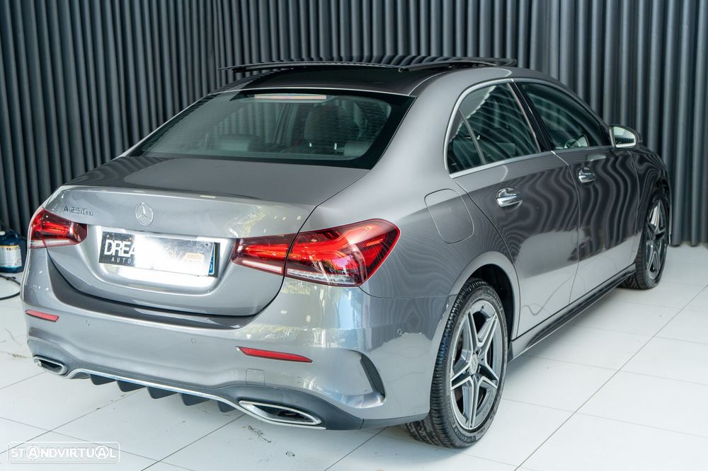 Mercedes-Benz A 250 Limousine e 8G-DCT AMG Line - 5
