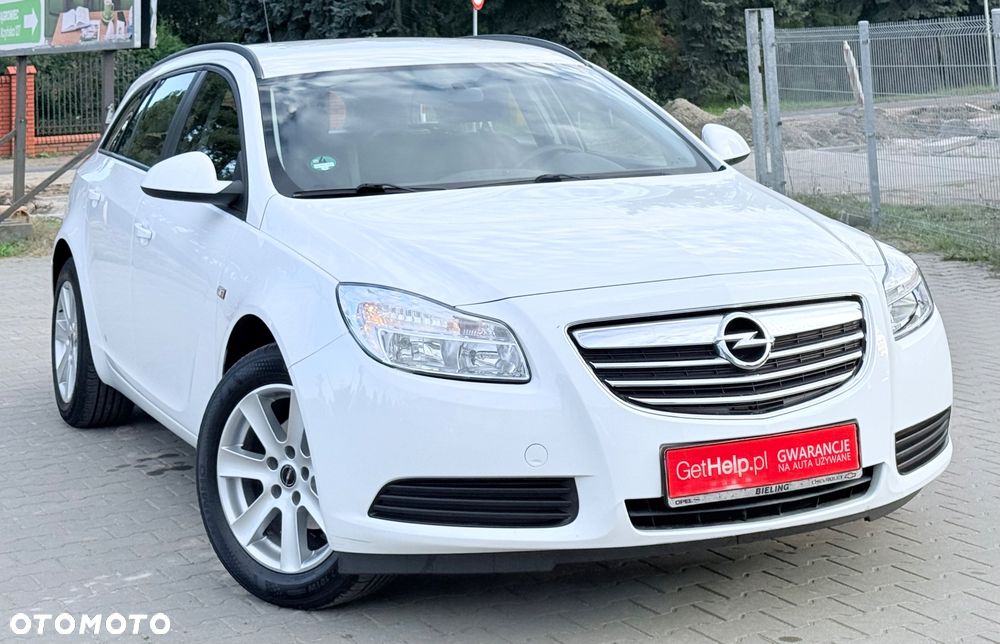 Opel Insignia - 1