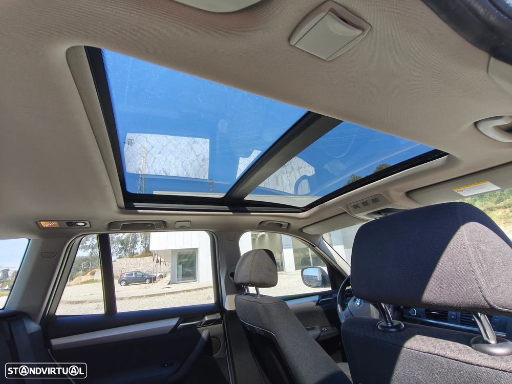 BMW X3 xDrive20d - 8