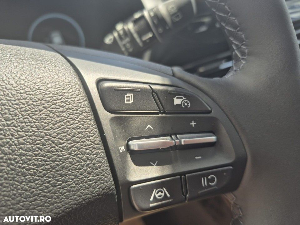 Hyundai i30 - 24