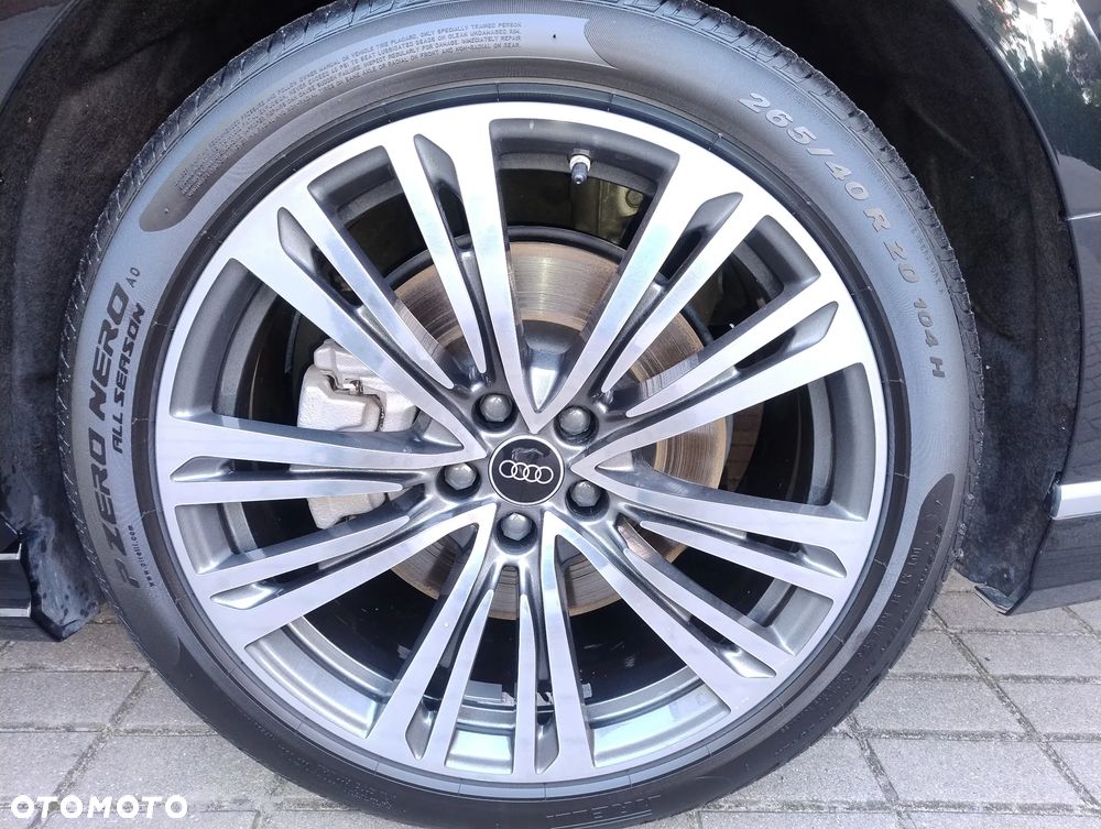 Audi A8 L 55 TFSI mHEV Quattro Tiptr - 12