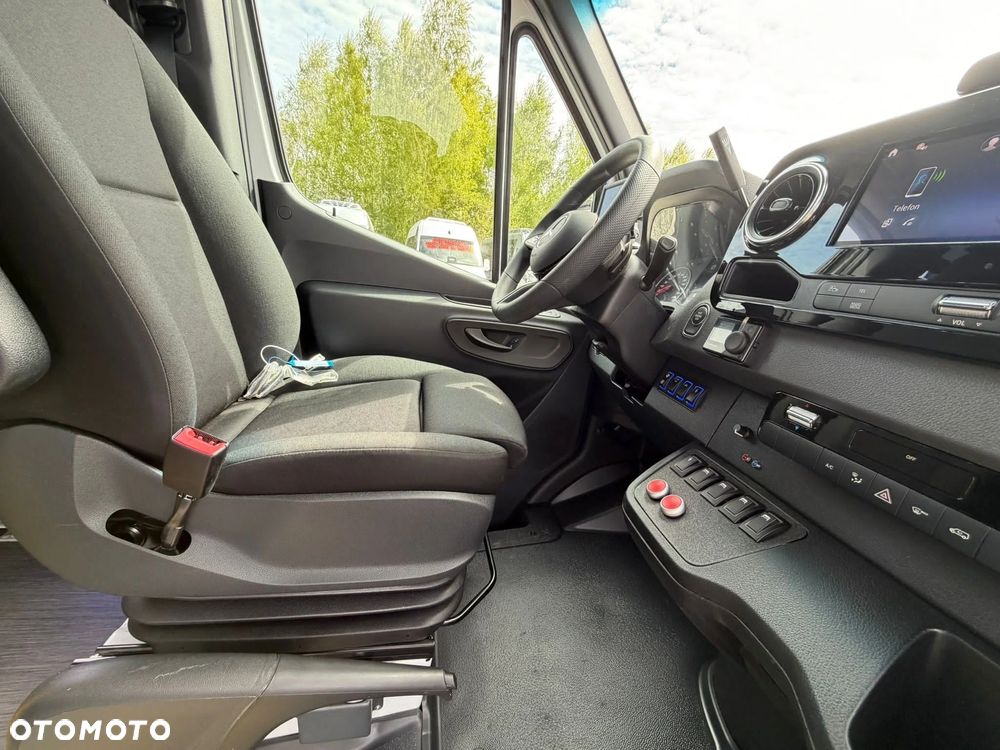 Mercedes-Benz Sprinter CITY - 20