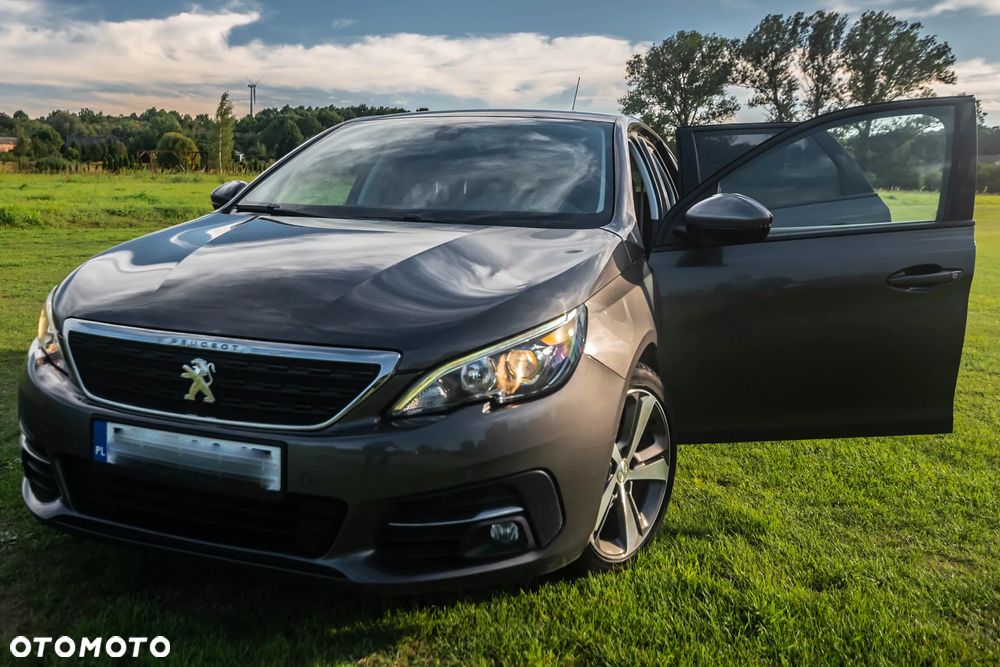 Peugeot 308 - 6