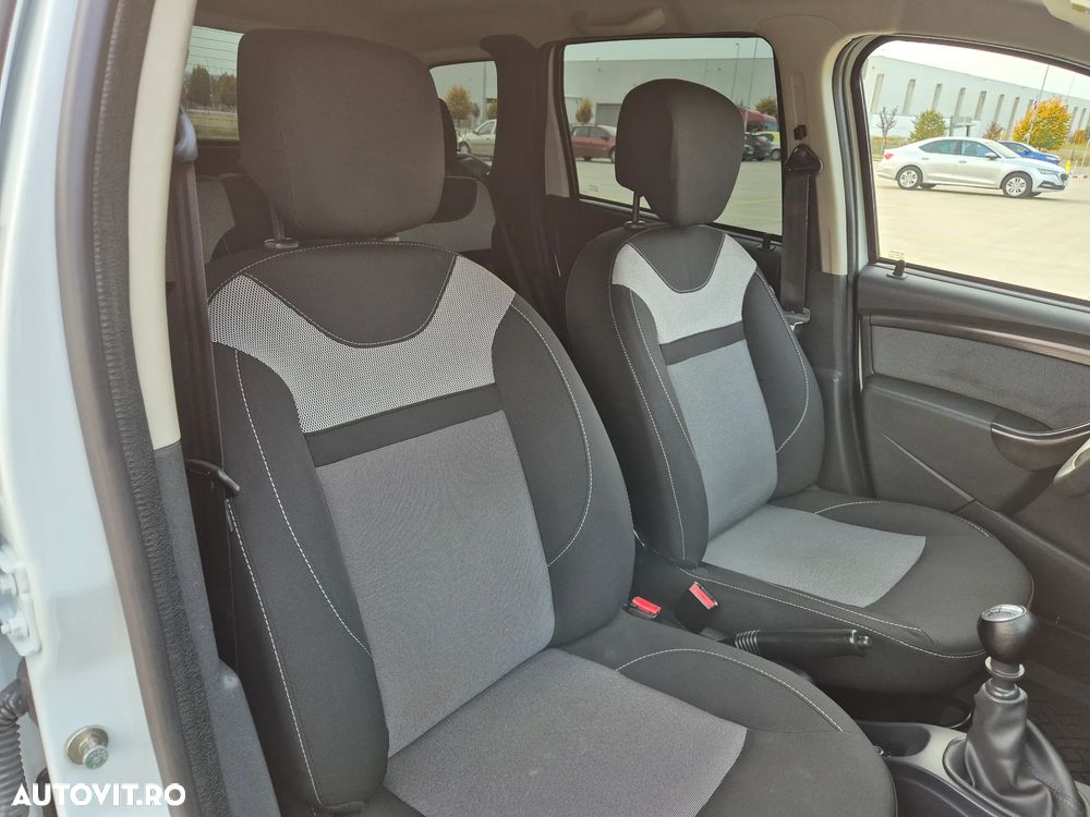 Dacia Duster 1.5 dCi 4x2 Laureate - 14