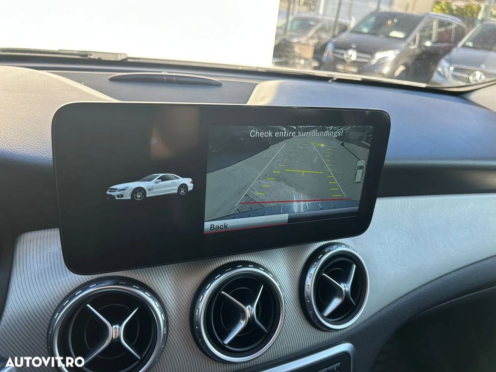 Mercedes-Benz GLA 220 CDI 4Matic 7G-DCT - 15