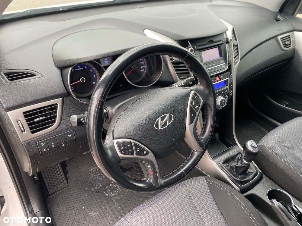 Hyundai i30 - 17