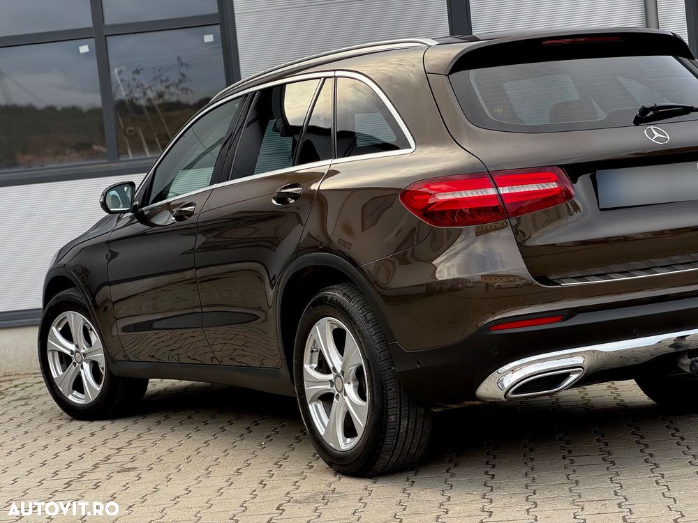 Mercedes-Benz GLC 220 d 4Matic 9G-TRONIC Exclusive - 25