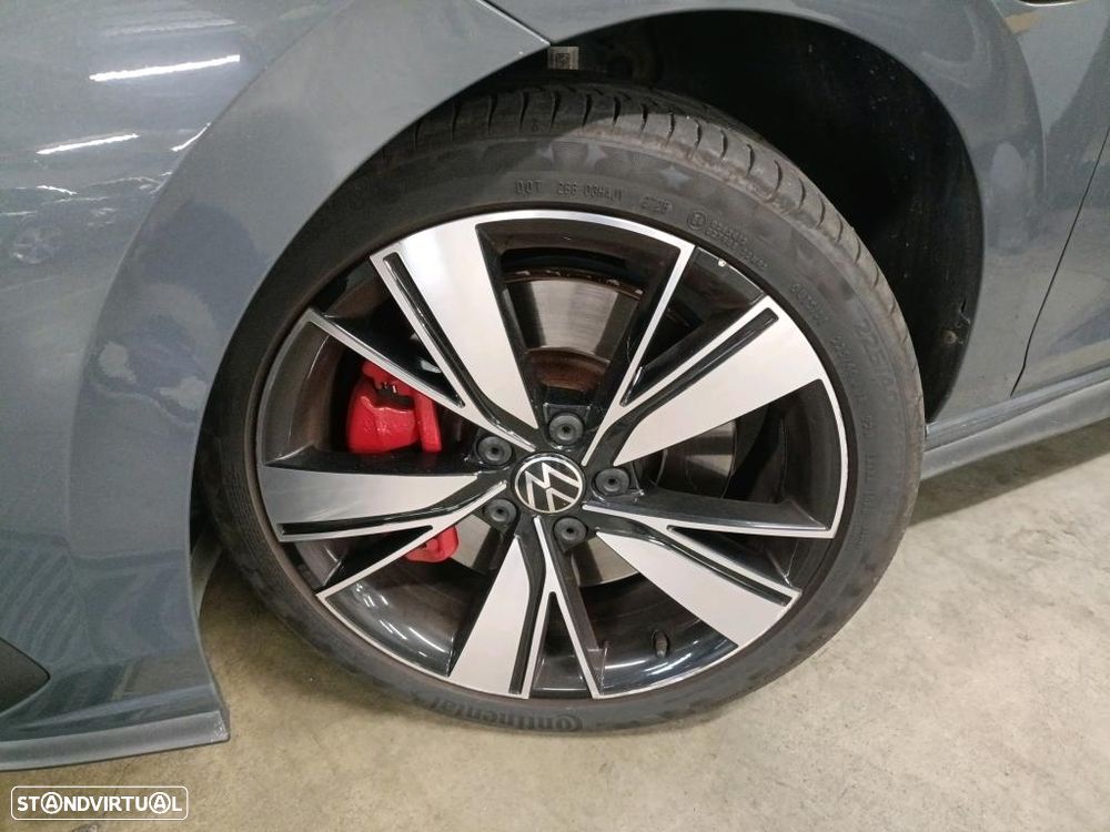 Volkswagen Golf 1.4 TSI GTE DSG — fotografia 5