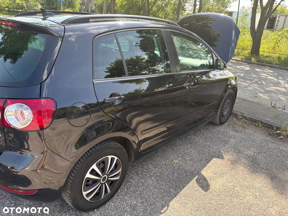 Volkswagen Golf Plus 1.6 TDI BlueMot Trendline DSG - 8