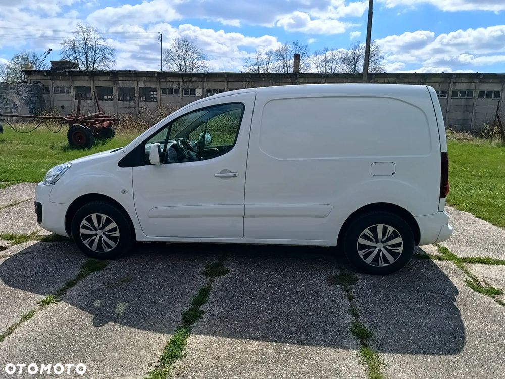Citroën Berlingo 1.6 diesel Blue HDI 99kM, manual, 2016 rok EURO 6! STAN BARDZO DOBRY, PRZEBIEG GWARANTOWANY! - 14