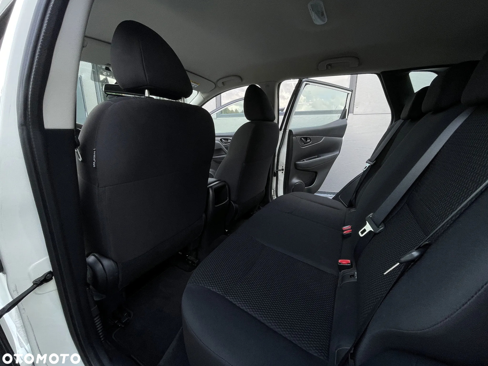 Nissan Qashqai 1.3 DIG-T Visia - 23
