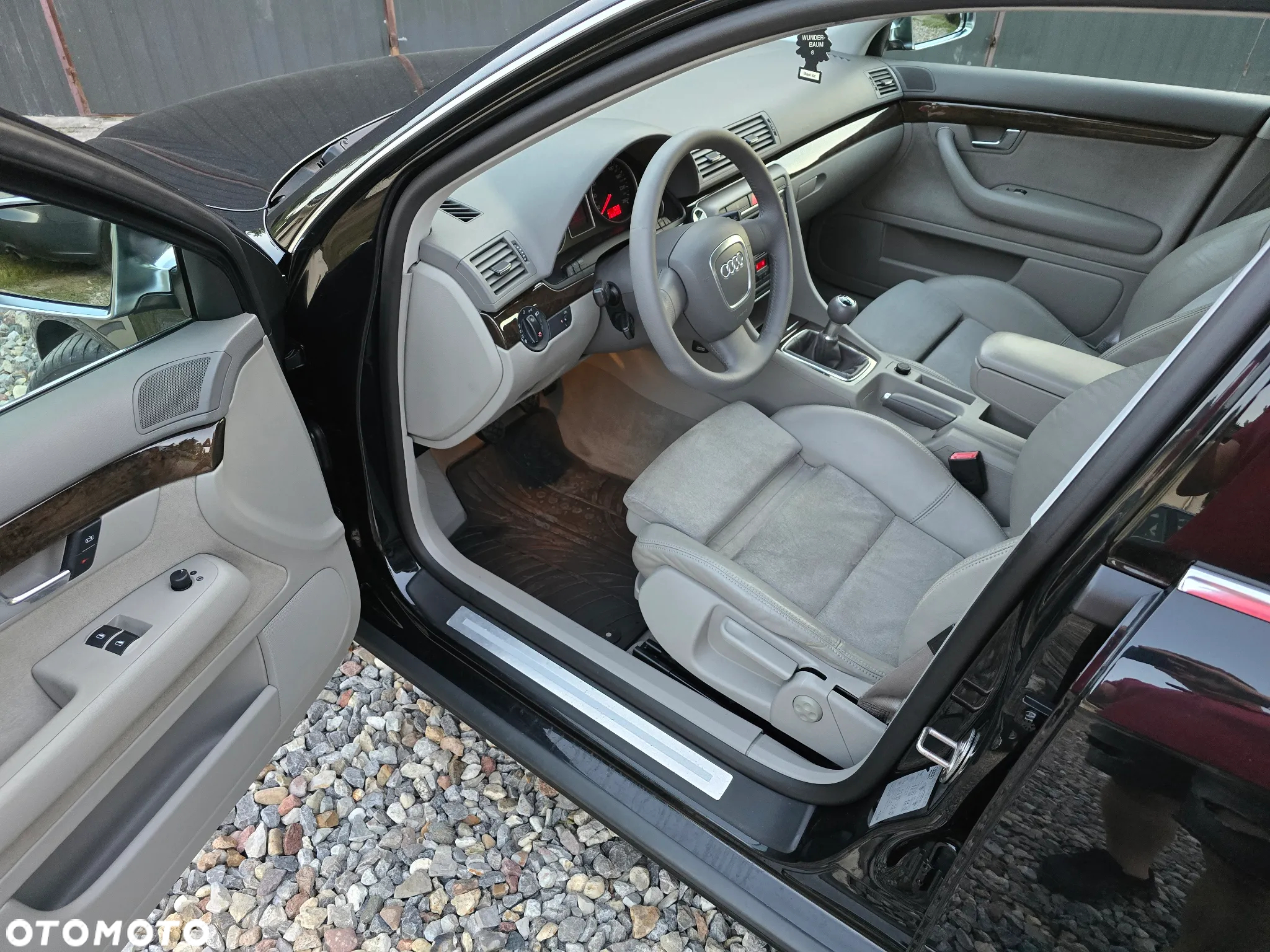 Audi A4 - 16