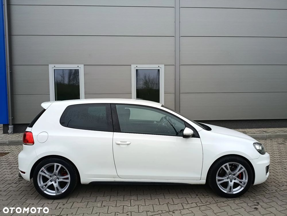 Volkswagen Golf 2.0 GTI - 23