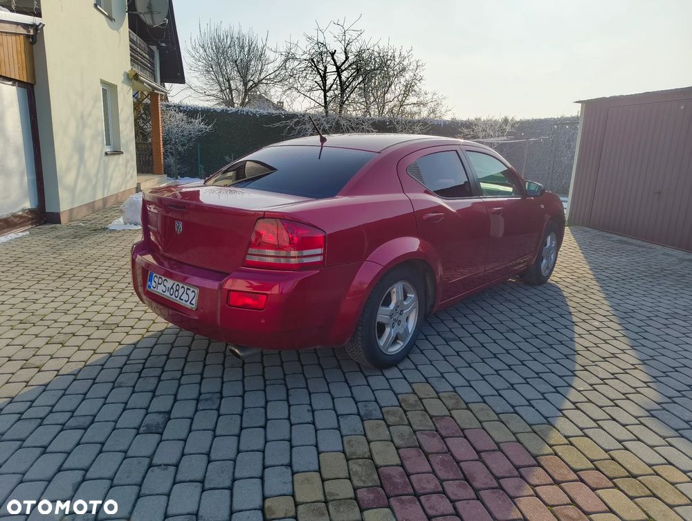 Dodge Avenger - 5
