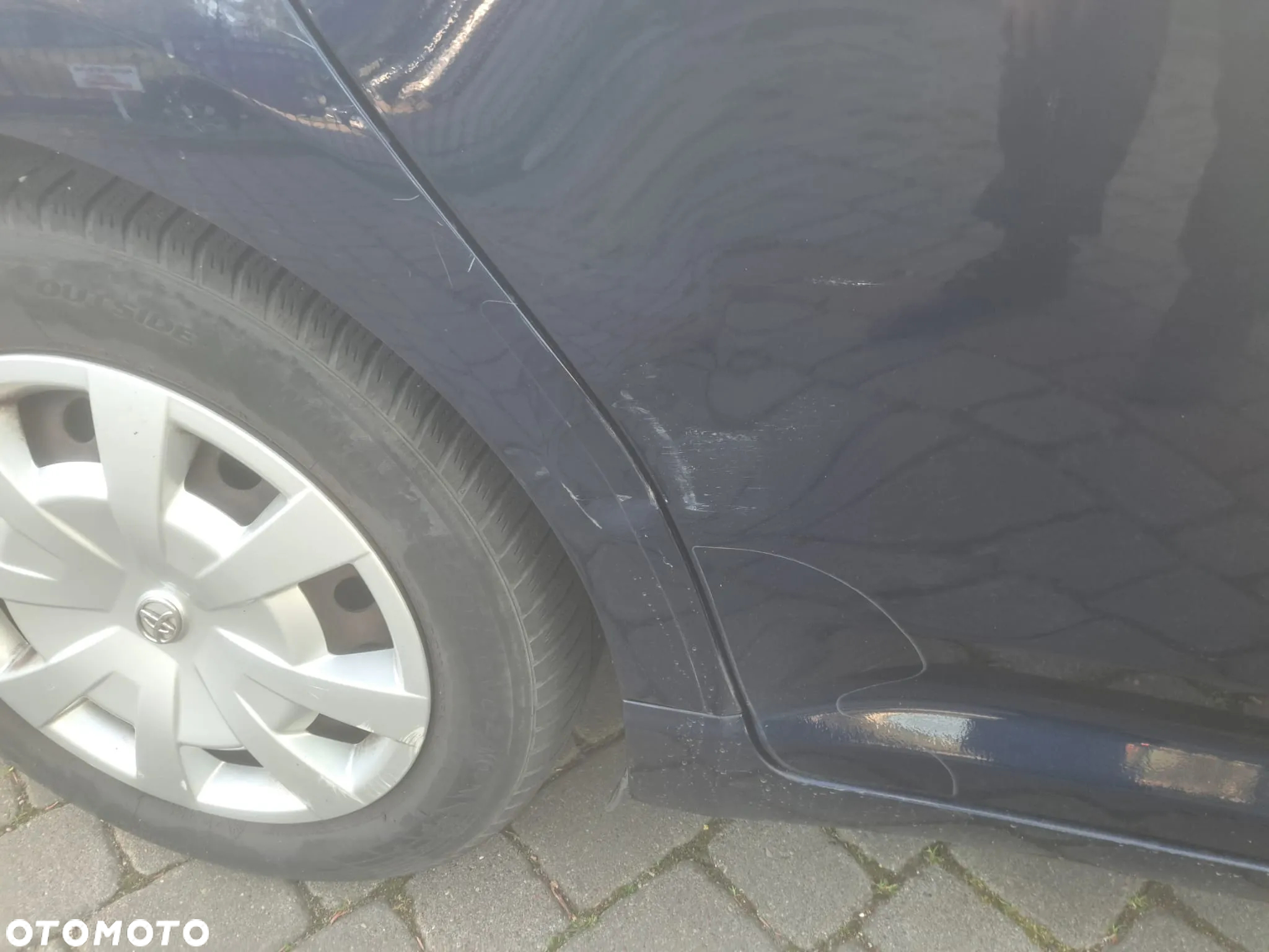 Toyota Avensis 1.8 Luna - 8