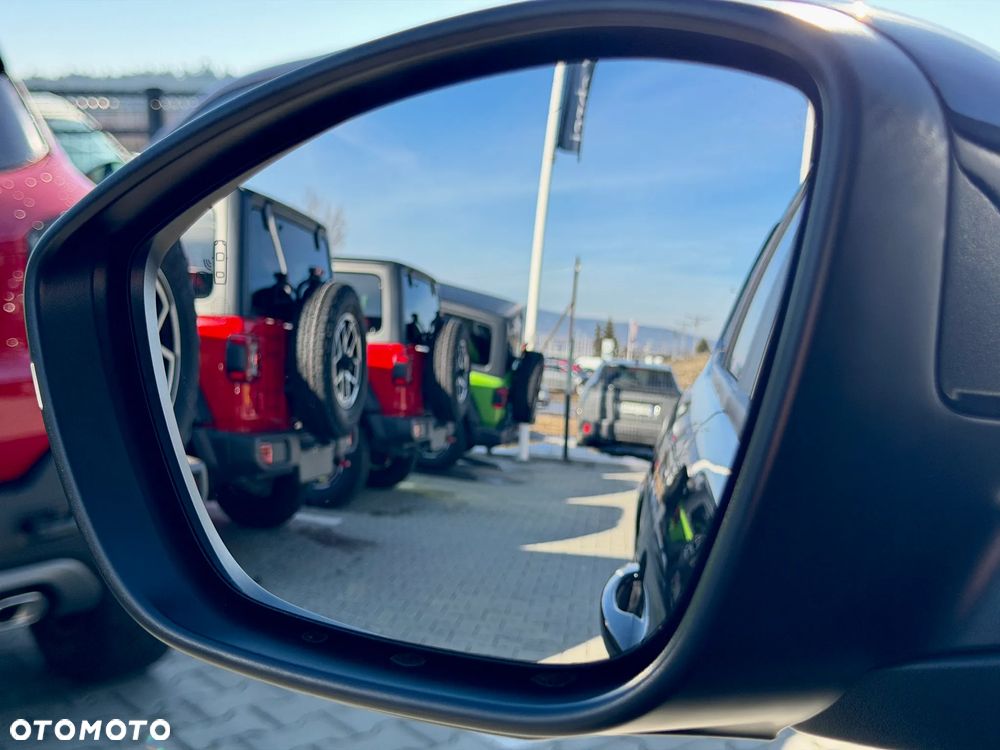 Jeep Avenger 1.2 T3 mHEV Summit FWD eDCT6 - 26