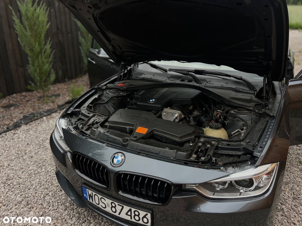 BMW Seria 3 328i Modern Line - 16