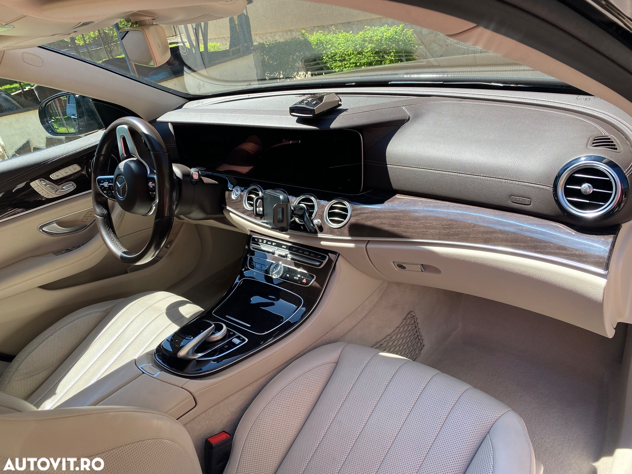 Mercedes-Benz E 220 d 4MATIC Aut. - 7