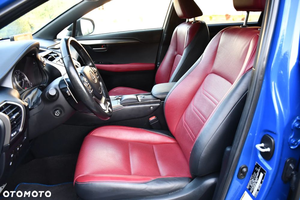 Lexus NX 300h Business Line - 38