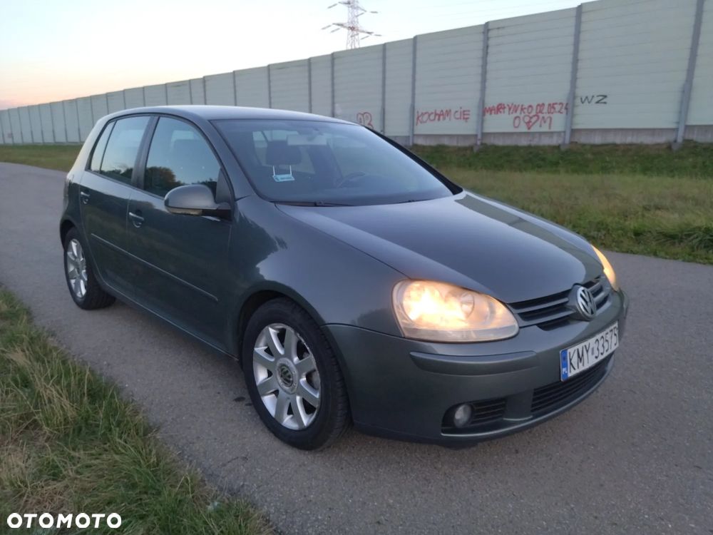 Volkswagen Golf 1.6 FSI Comfortline - 8