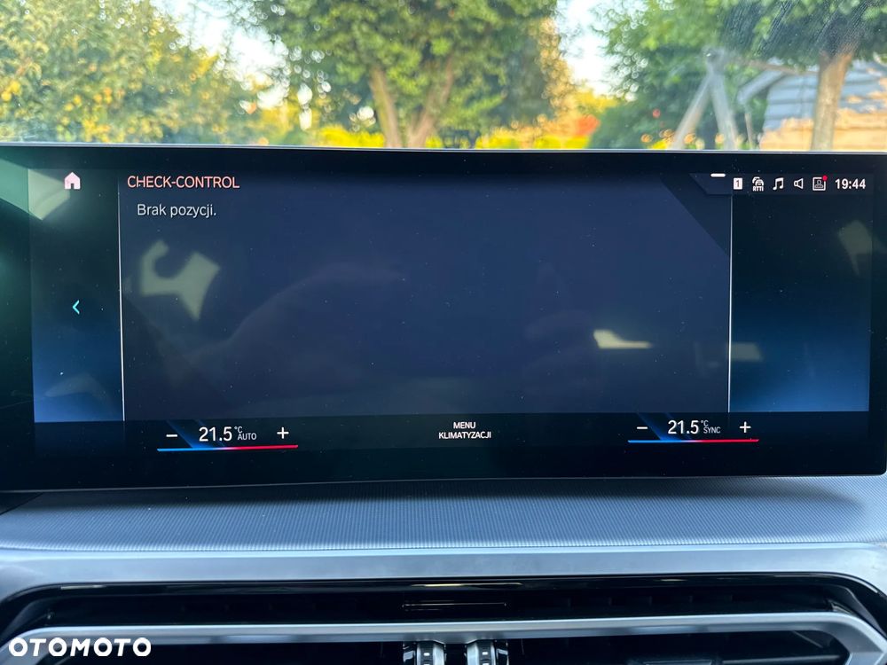 BMW Seria 3 320d xDrive M Sport sport - 36