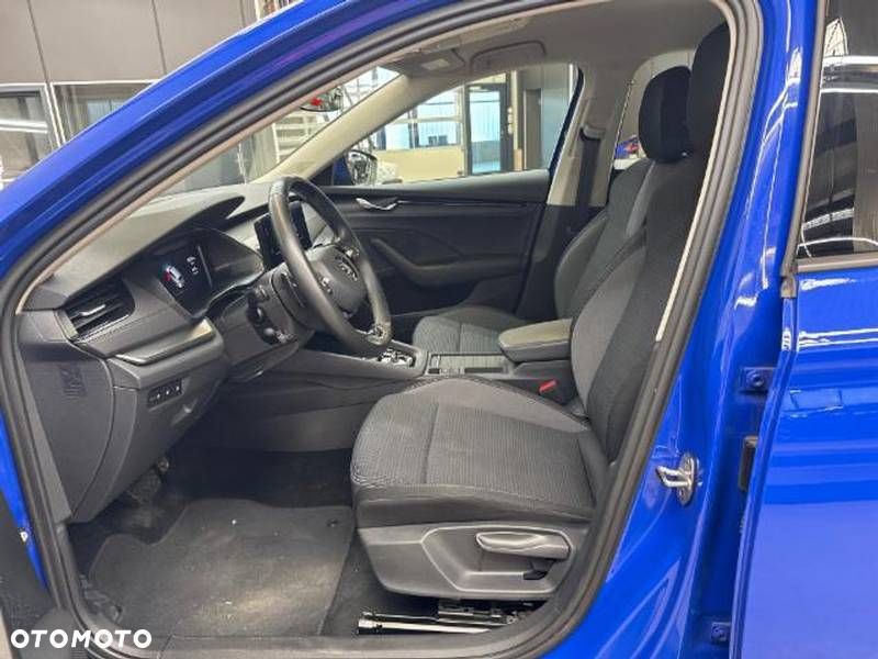 Skoda Octavia 2.0 TDI DSG Ambition - 8