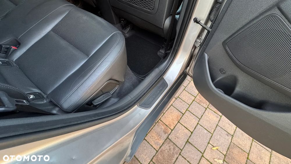 Hyundai Tucson 2.0 CRDI Tour de Pologne 4WD - 16