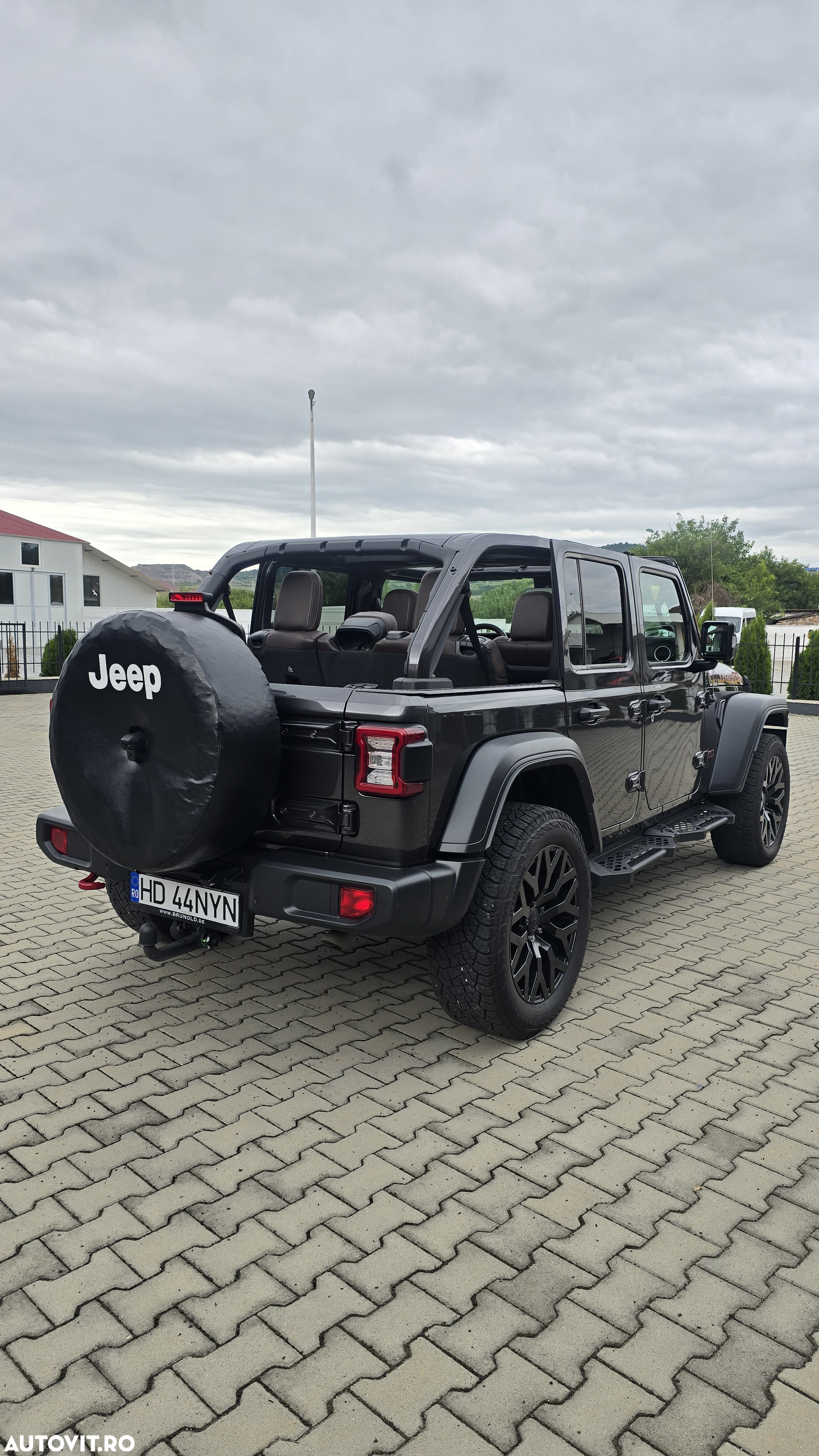 Jeep Wrangler Unlimited 2.0 Turbo AT8 Rubicon - 6