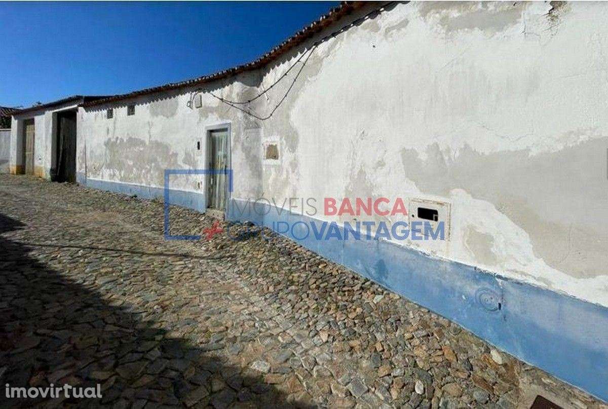 Casão alentejano, antigo restaurante com cerca de 200m2, no centro ... - Grande imagem: 3/7