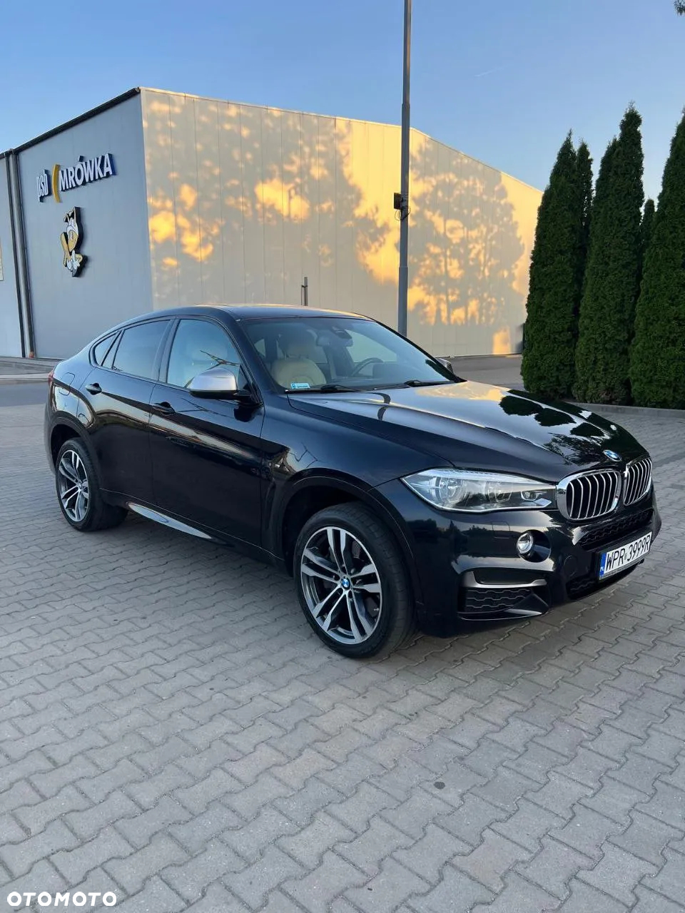 BMW X6 M50d - 13
