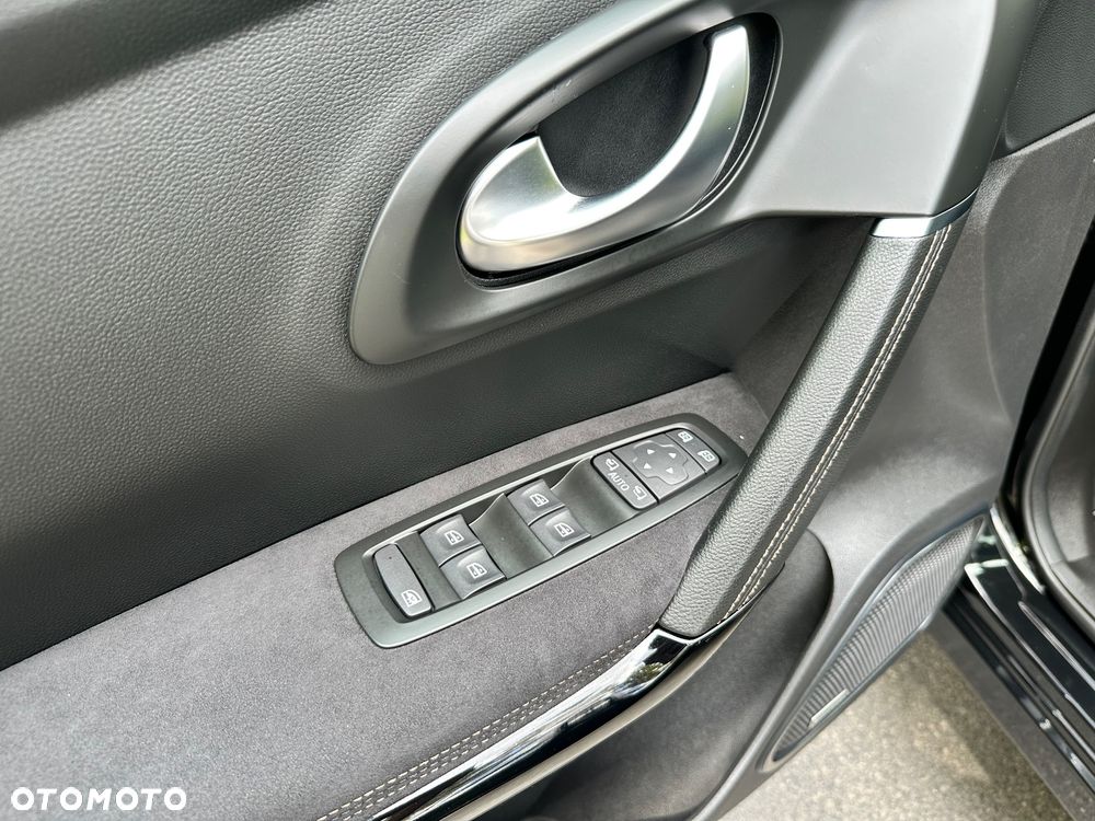 Renault Kadjar 1.3 TCe FAP Black Edition EDC - 18
