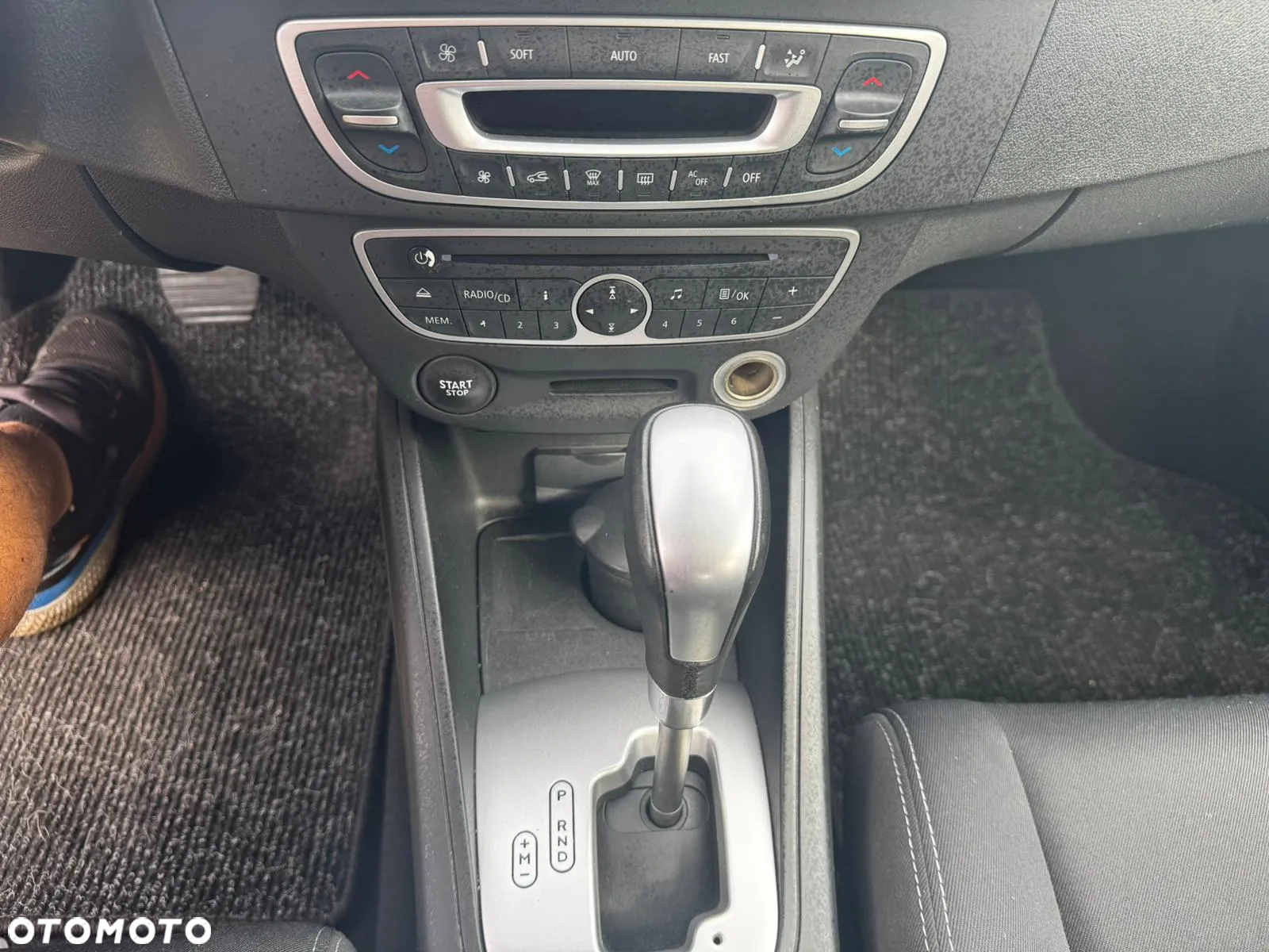 Renault Megane - 24