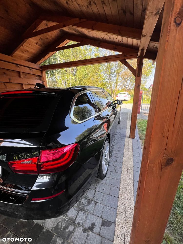 BMW Seria 5 520d xDrive Luxury Line - 17