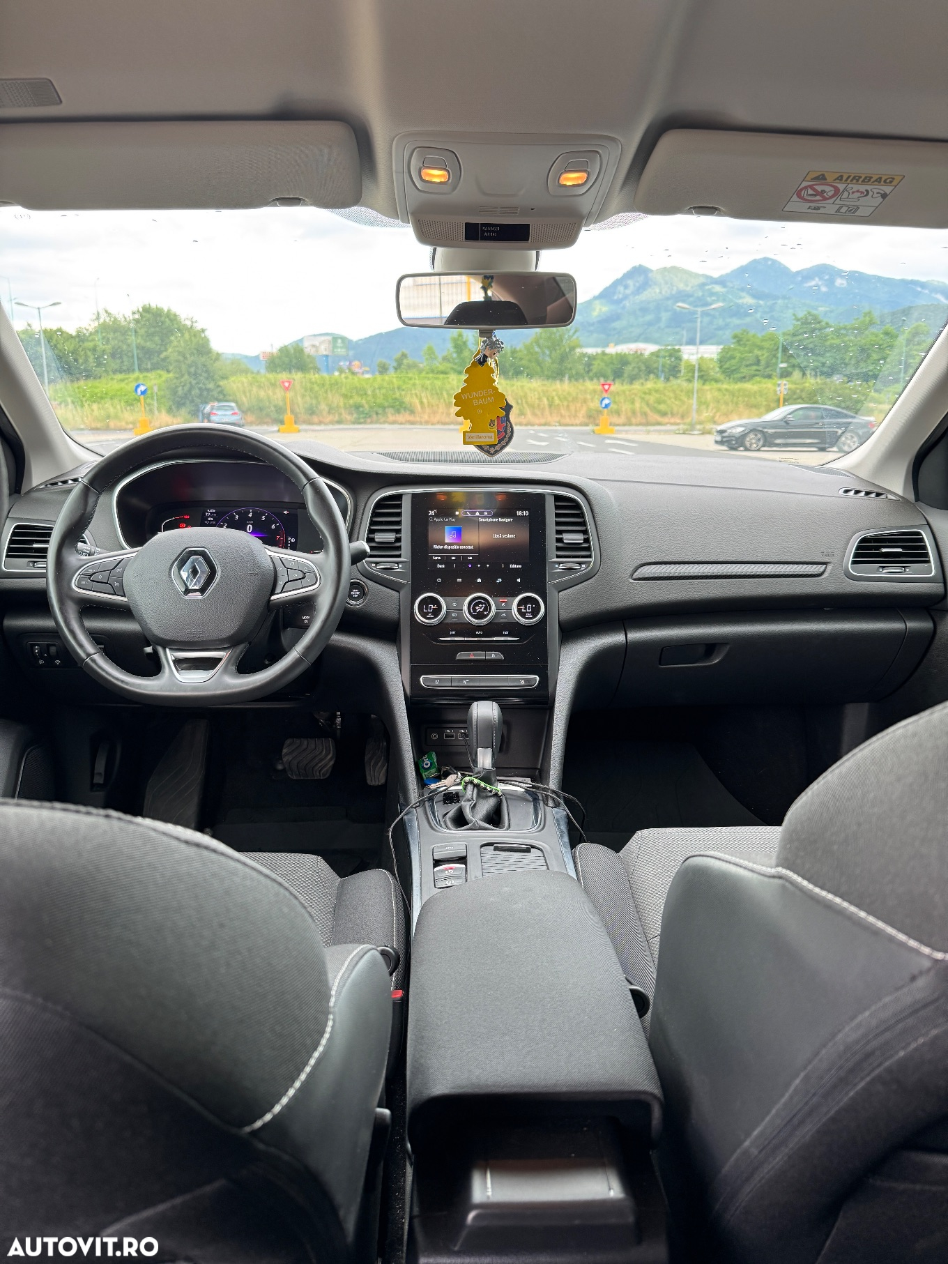Renault Megane TCe 140 EDC GPF Equilibre - 11