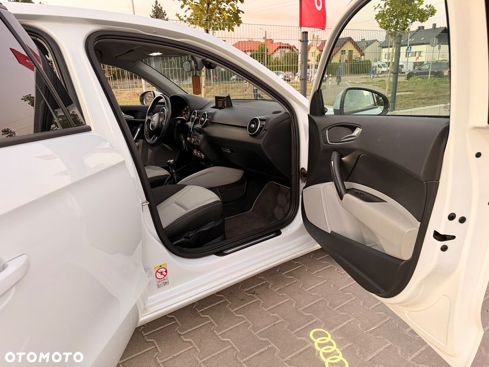 Audi A1 Sportback 2.0 TDI Ambition - 22