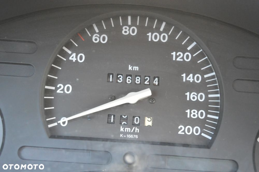 Opel Corsa - 8