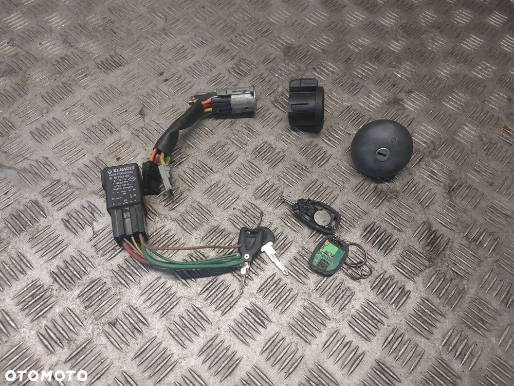 ZESTAW STARTOWY OPEL MOVANO A 2.8 DTI7700300624 - 1