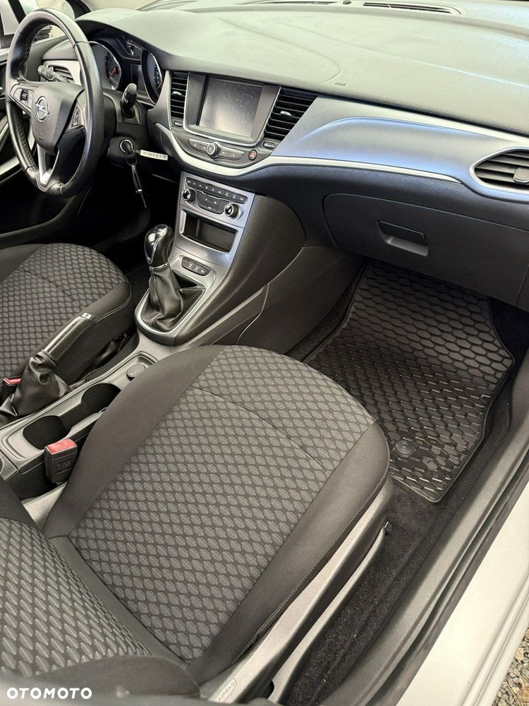 Opel Astra - 5