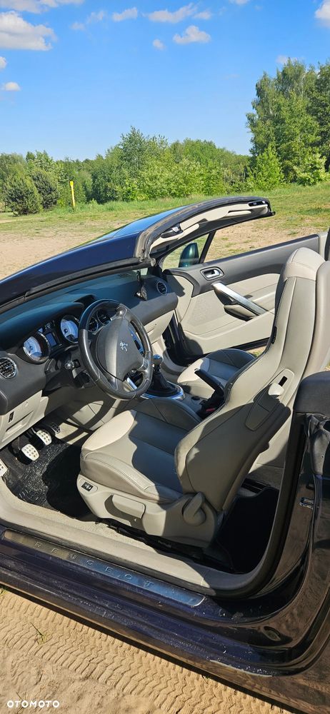Peugeot 308 CC 2.0 HDi Sport Pack - 11