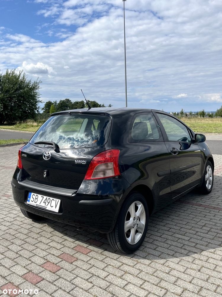 Toyota Yaris 1.3 Automatik Sol - 9