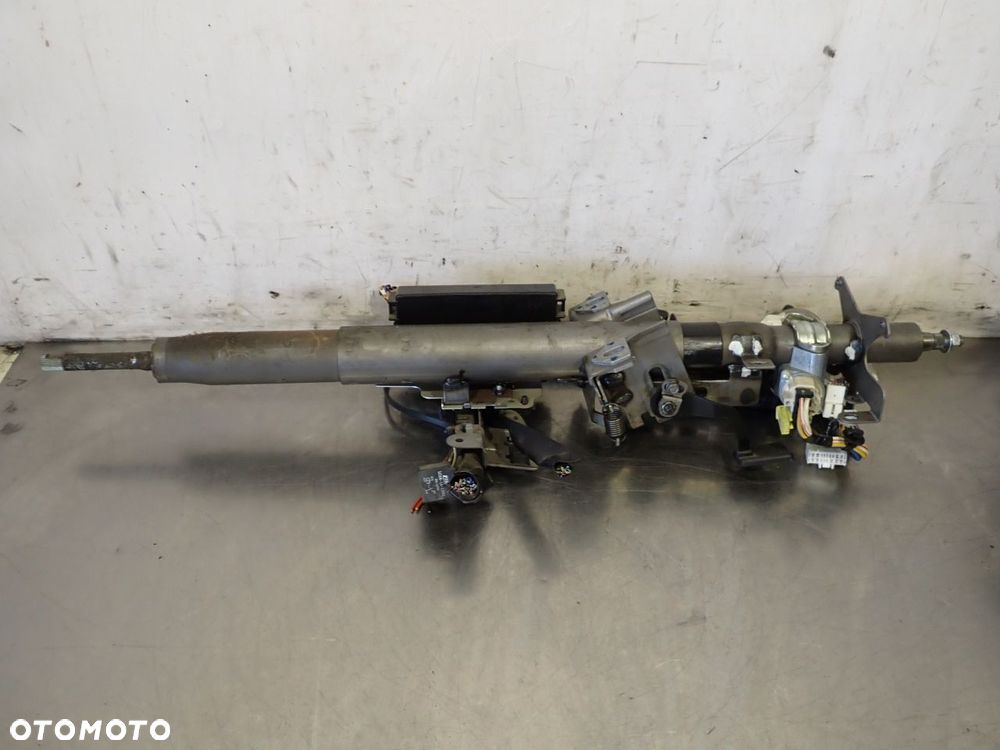 KOLUMNA KIEROWNICZA ZE STACYJKĄ SUBARU IMPREZA GH 1.5 88281FG240 - 1