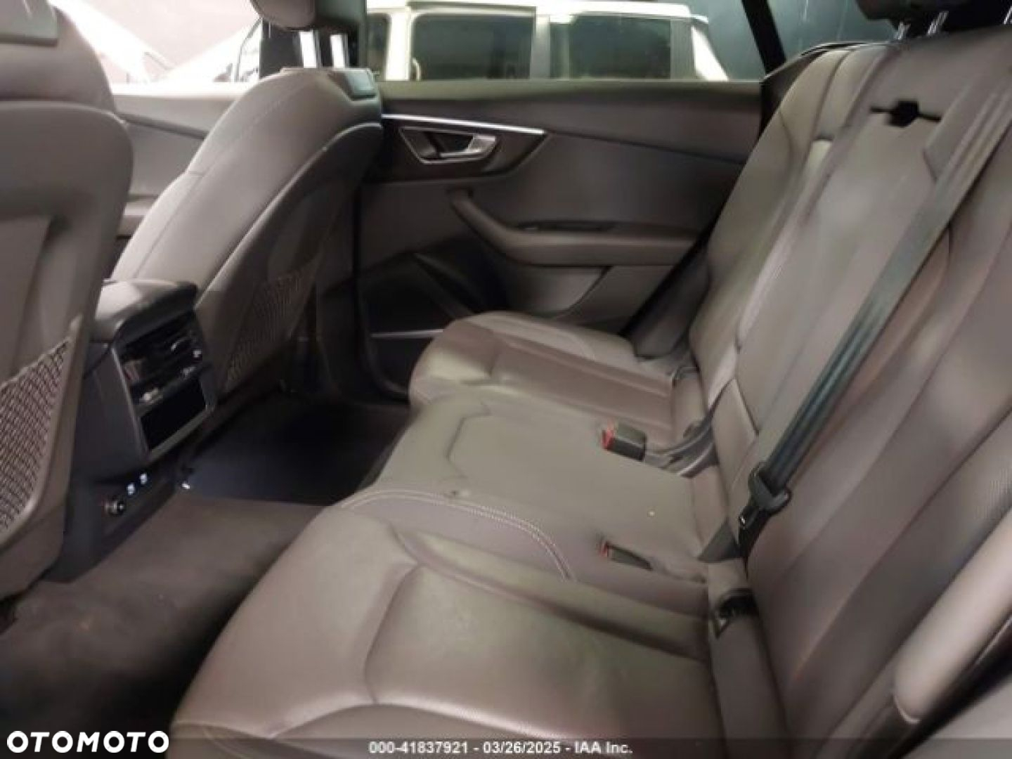 Audi Q8 - 13