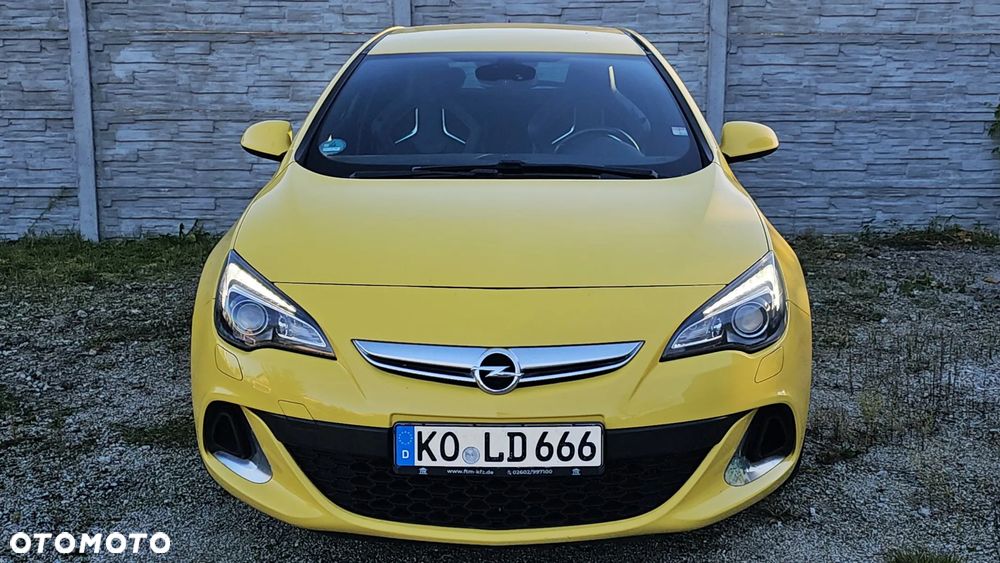 Opel Astra IV GTC OPC - 4